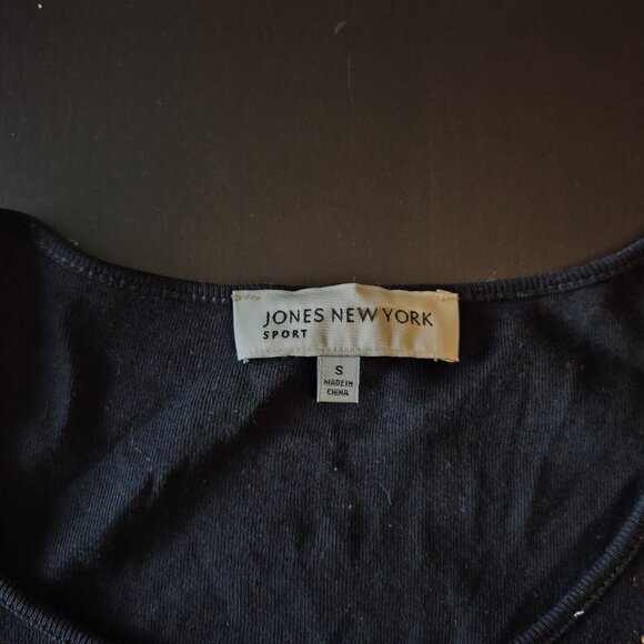 Sequin Top - Picture 5 of 8